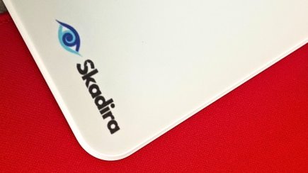 Glass Mousepad vs Cloth Which Surface Dominates Gaming in 2025
